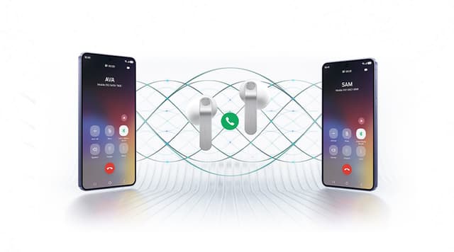 Kaksi Samsung Galaxy -älypuhelinta ja nappikuulokkeiden kautta Super Wideband -yhteydellä selkeänä kuuluva puhelu