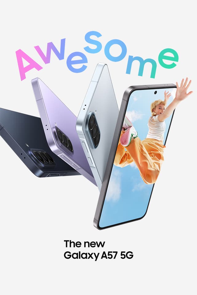 Samsung Galaxy A57 5G-smarttelefoner i flere farger, vist fra ulike vinkler.