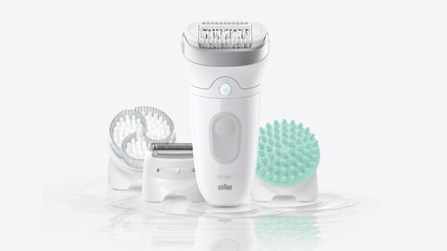 Produktbild av Braun Silk·épil 7 Skin Spa epilator och dess tillbehör