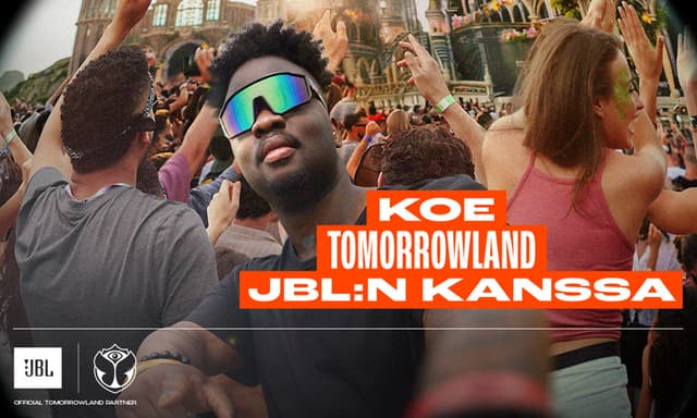Festivaalin mainosjuliste ja teksti "Koe Tomorrowland 2026 JBL:n kanssa"