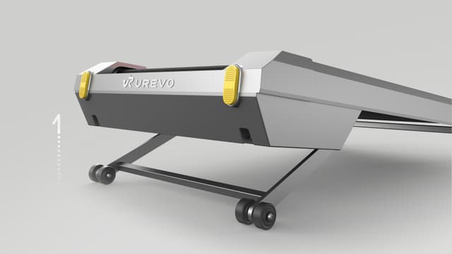 Urevo Cyberpad for office with a dynamic incline