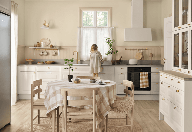 Epoq Heritage Warm White_Luserna Grigio_w_model