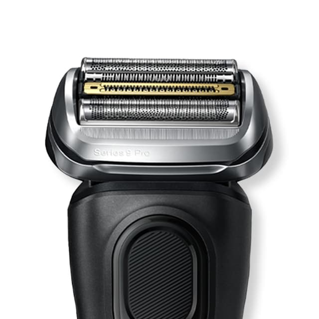 Braun barbermaskin mot en hvit bakgrunn