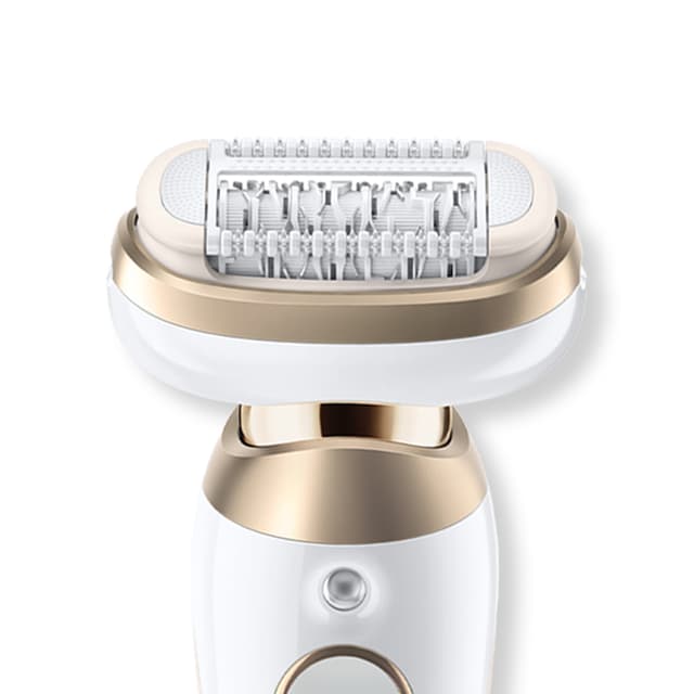 Braun epilator mot en hvit bakgrunn