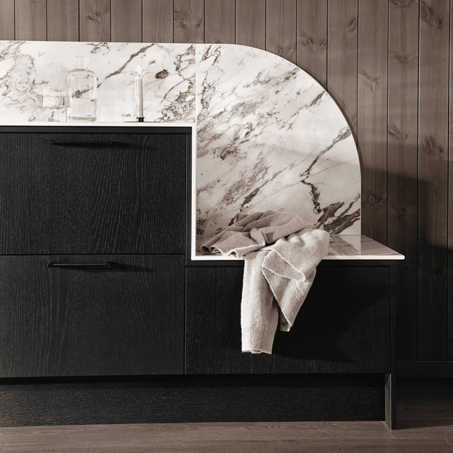 Epoq_Edge Black Oak_Makrana 1200x1200