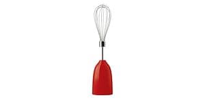 Röd stavmixer från Smeg i 50-tals stil. 