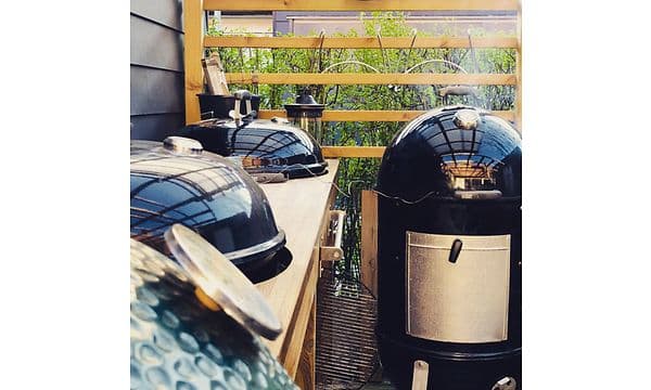 Udekøkken - nærbillede of grill og bordplade