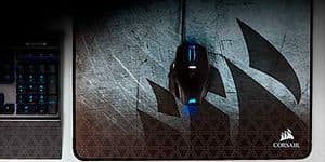 Nærbilde av Corsair musematte og mus