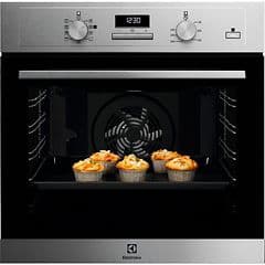 Ugn med ång-funktion från Electrolux 600. 