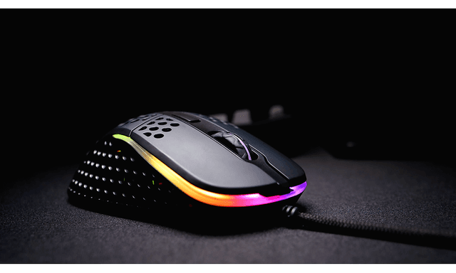 M42 gaming-mus fra Xtrfy