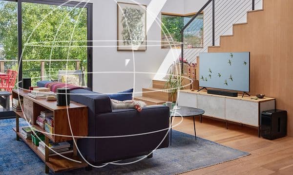 Beam soundbar og tv i stue