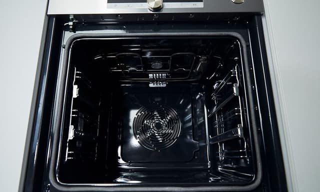 Hisense 77 l volume