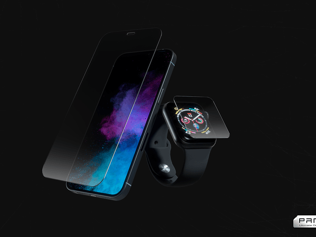 Panzer skærmbeskyttere til mobiltelefon og smartwatch sammen med en telefon og et smartwatch