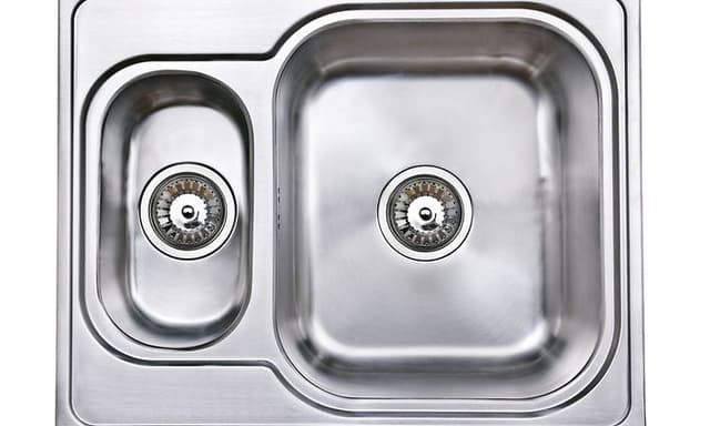 Epoq diskbänk i rostfritt stål.