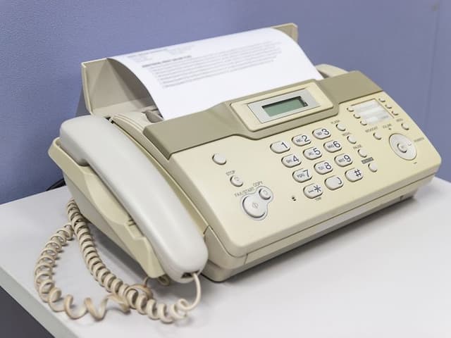 telefaks