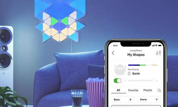 Smart home- Lighting- Blå Sonic Nanoleaf lampe og mobil
