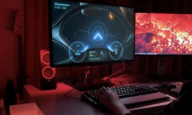 Computer displaying car games