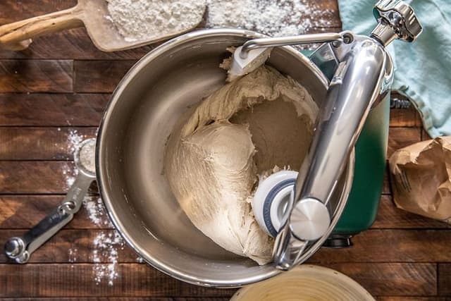 Ankarsrum - dough inside a kitchen machine