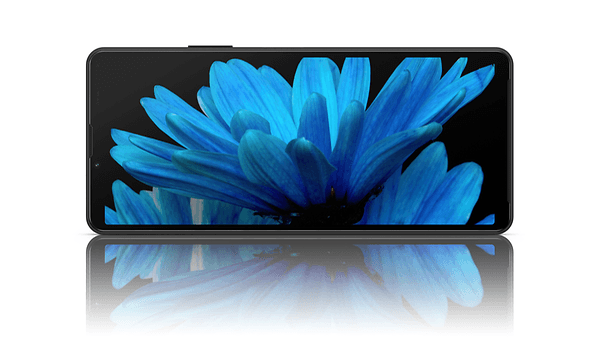Xperia 10 med blomst på skærmen