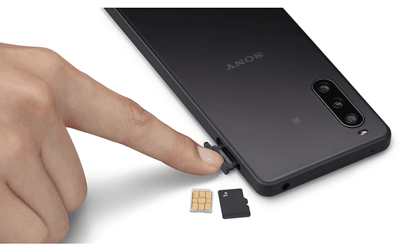 Xperia 10 -älypuhelin sekä eSim