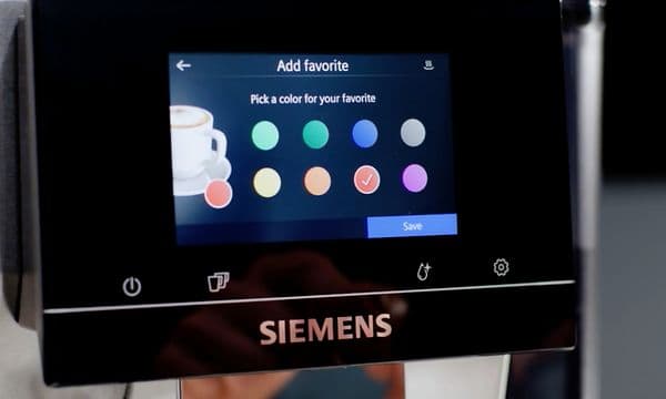 Nærbillede af Siemens EQ700 skærm
