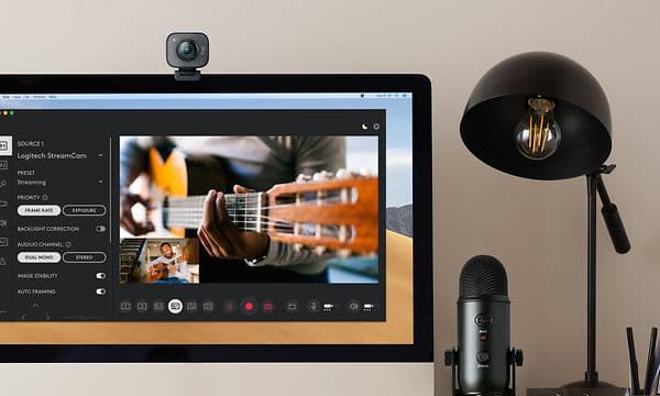 Logitech for skabere - Et webkamera på en bærbar computer