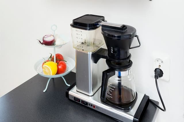 Moccamaster kaffetrakter på et kjøkken