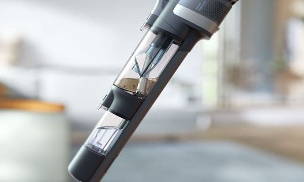 Två separata vattenbehållare på Philips AquaTrio