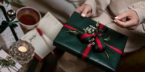 ima208873_extra gift
