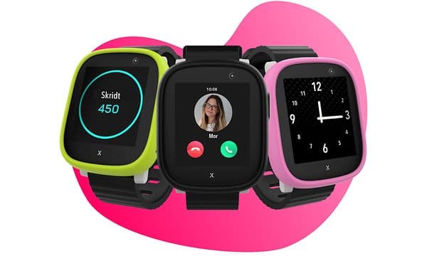 Xplora - Smartwatches - tre forskellige X6Play smartwatches ved siden af hinanden
