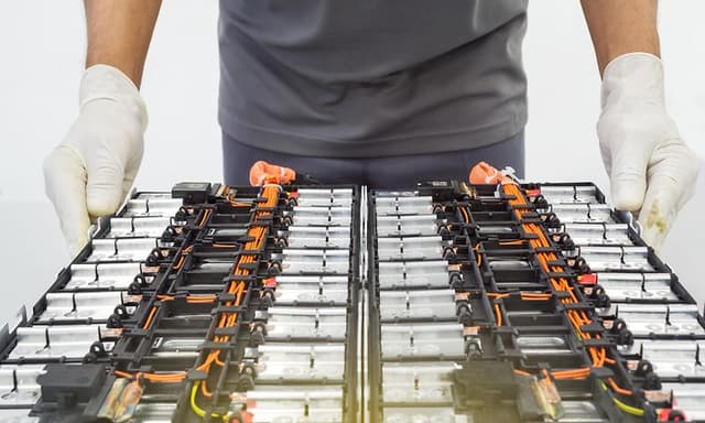 battery content
