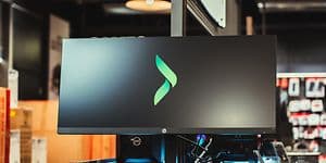 Gaming & entertainment - Gaming PC - Ultrawide gaming monitor with Elkjop logo on it
