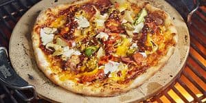 Pizza på en grill