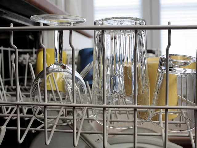 Medium banner top - Glass