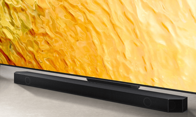 Samsung soundbar under et tv