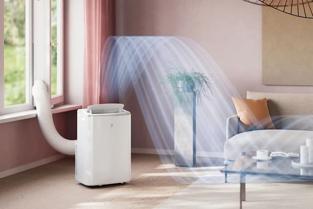 SDA - Indoor climate - portable air condition in a living room