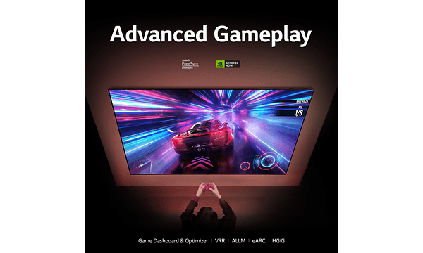 LG QNED 81 -televisio ja teksti; Advanced Gaming