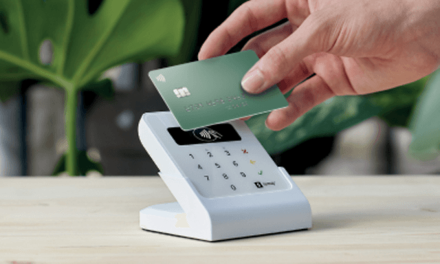SumUp Air card reader makes card payments possible anywhere at any time