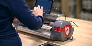 Elgiganten employee using ZAGG in store