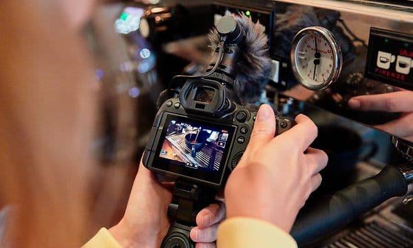 Canon EOS RF 16 mm - Kom nærmere i beskjæringsmodus