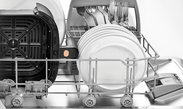 F&B Airfryer is easy to clean