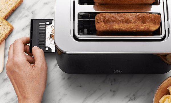 F&B digital toaster is smart, safe and functional