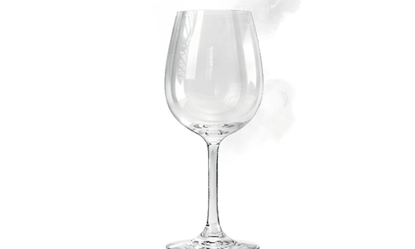 Et vinglass som er vasket med Steamgloss