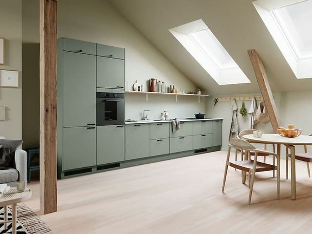 Epoq kitchen from the kitchen series Trend