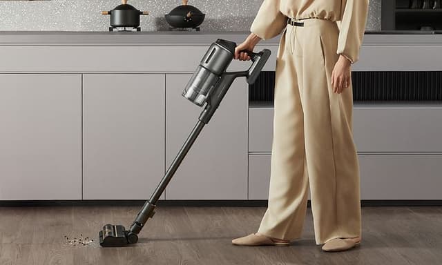Dreame - Cordless Vacuum Cleaner Z30 with impressive suction power