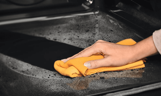 Cleaning of oven after pyrolytic
