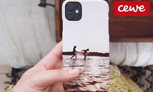 CEWE Illustration of a smart phone case