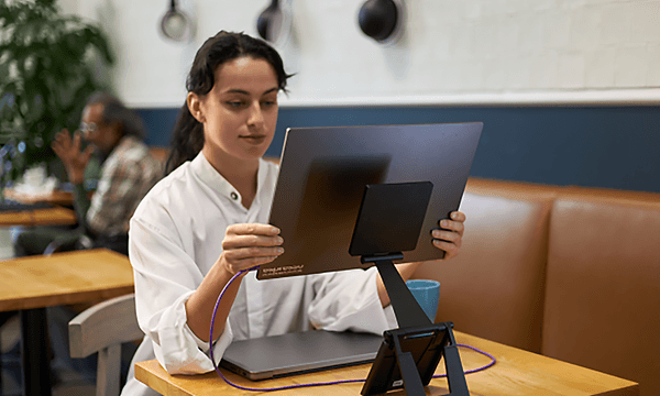 Espresso Displays - Computing - Sættes fast med magnet på et øjeblik