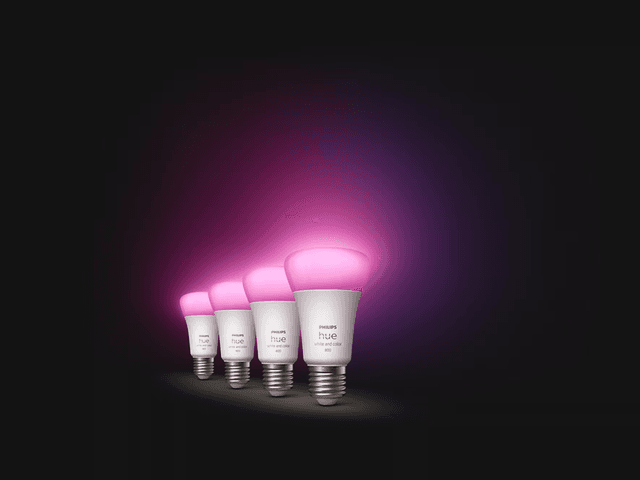 4 Philips Hue smart bulbs