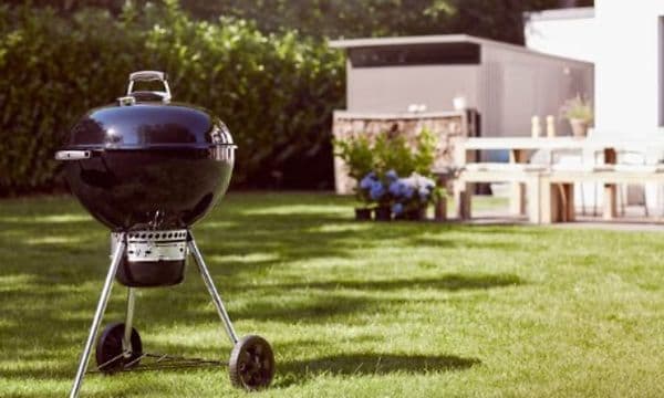 Small charcoal bbq